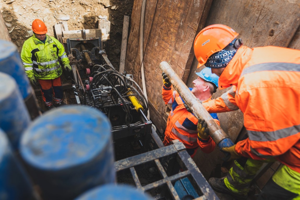 275397536 491074335956139 527123511229047367 N (Střední)